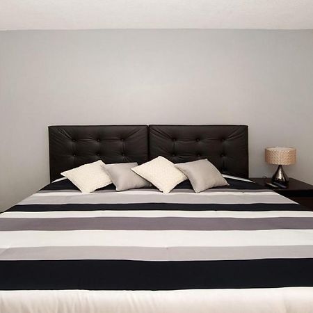 Econosuites Monterrey Bagian luar foto